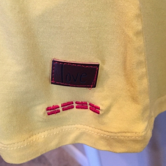 Peace Love World Natasha Top NWOT - Picture 5 of 5